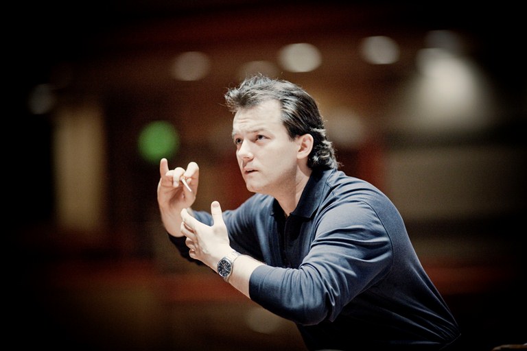 Andris Nelsons. Conductor Photo: Marco Borggreve